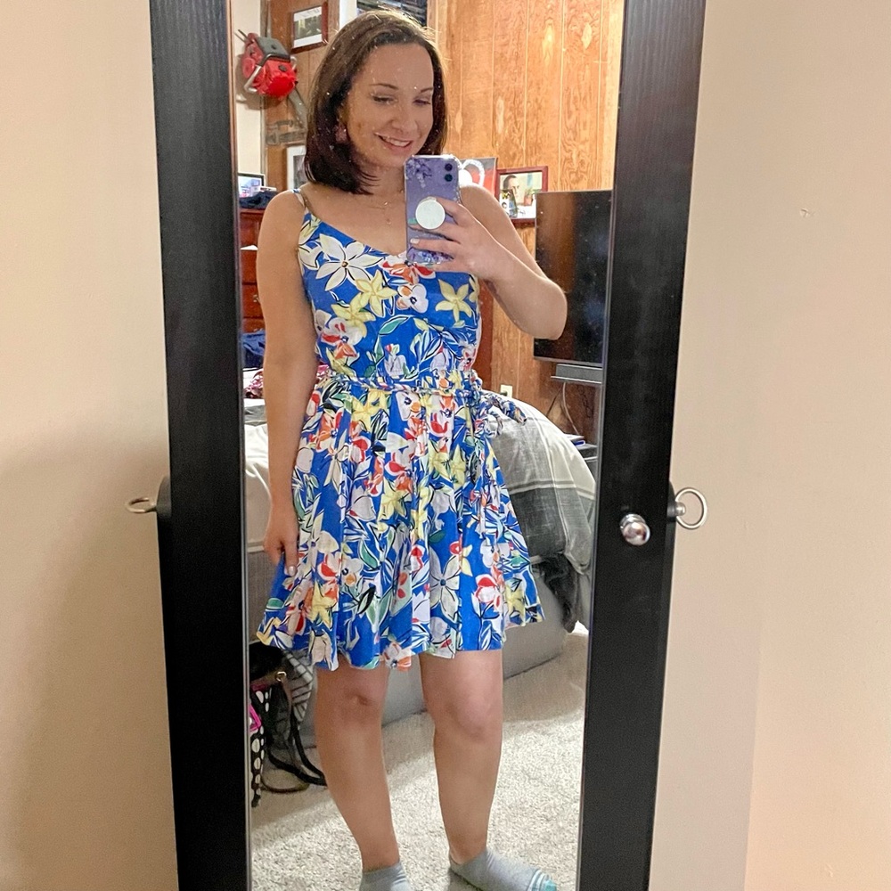 Skies are blue floral dress
